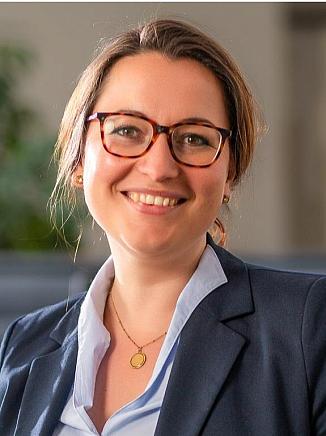 Laura Droschinski